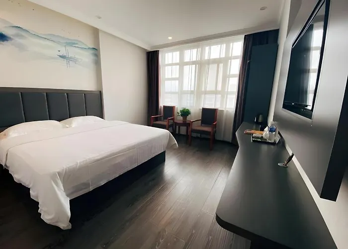 Greentree Inn Hanzhong Railway Station Beiyihuan Road Express Hotel