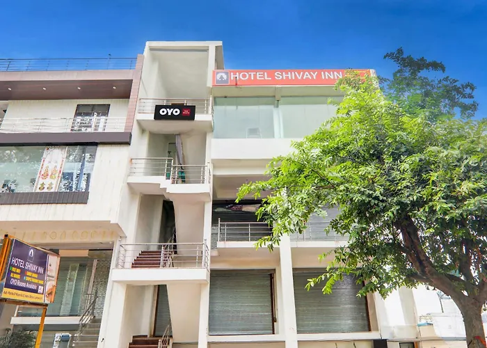 Hotel O Shukla Heritage Inn