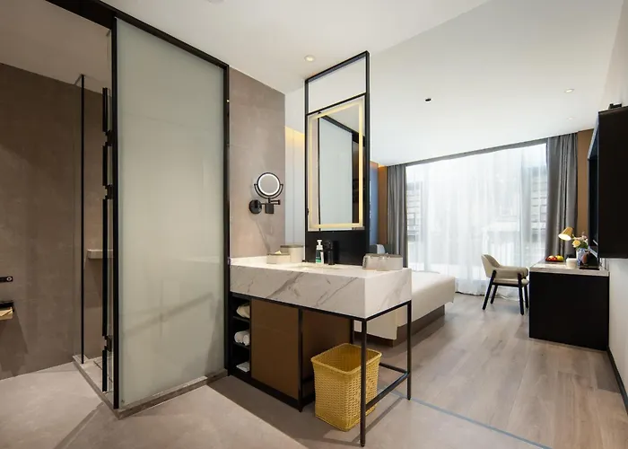 Atour Hotel Xiapu Wealth Center