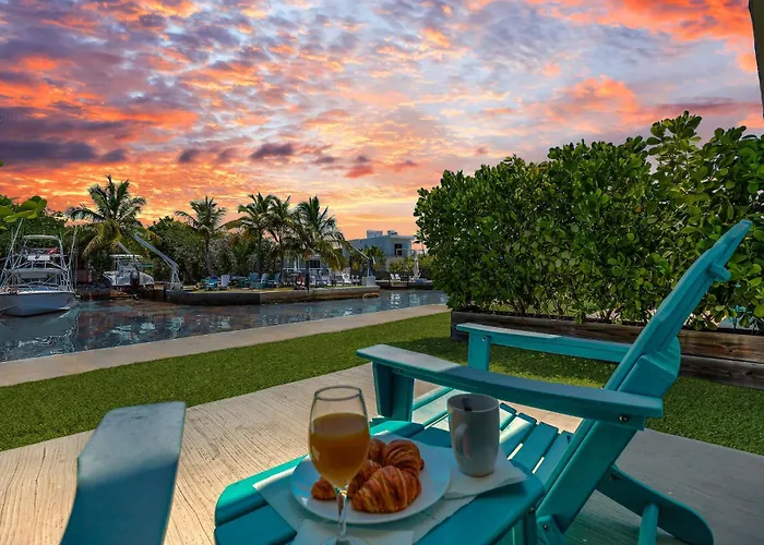 2 Waterfront Key Largo Studio Fish & Relax