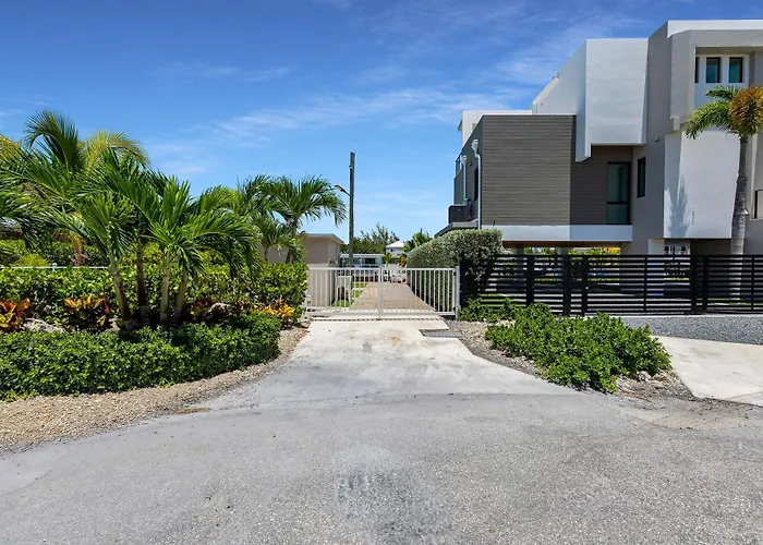 3 Waterfront Key Largo Studio Scuba & Dock