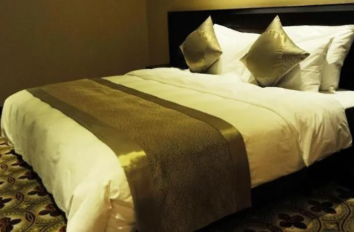 Manhatton Hotel Beihai