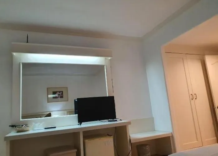 Seng Aroun Hotel