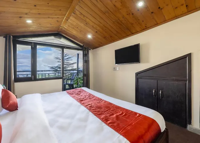 The Prakriti Resort L Lift L Comfortable And Spacious Rooms L Free Wifi, Free Parking L Enjoy Fresh Mountain Air L Managed By Exotic Stays