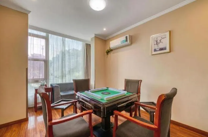 Greentree Inn Jiaxing Zhonghuan South Road Zhonggang City Express Hotel