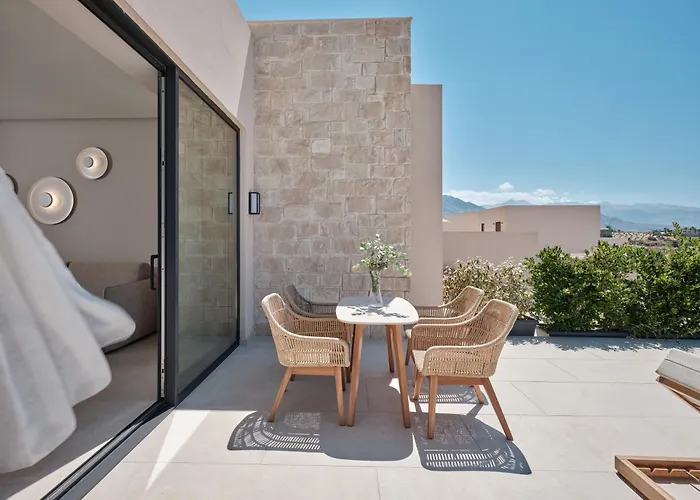 Oros Luxury Beach Resort