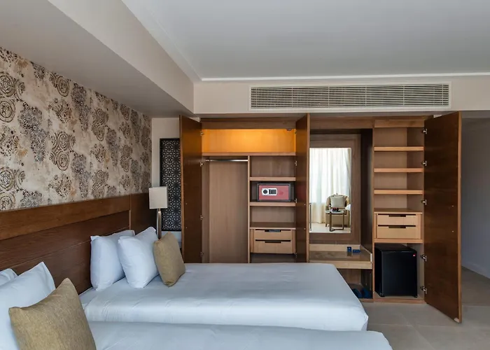 Retac Abu Simbel Nefertari Hotel
