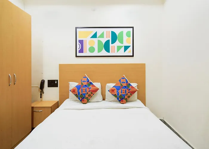 Fabhotel Sp Living Tree