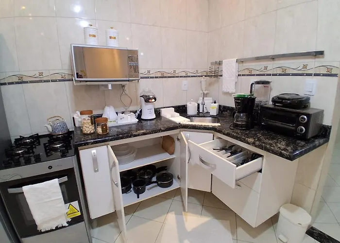 Apartamento próximo Hotéis Atmosfera e São Domingos