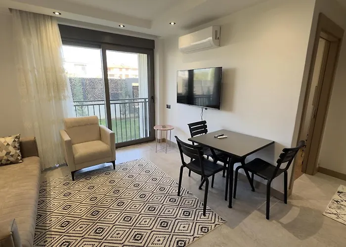 Nest Park Side