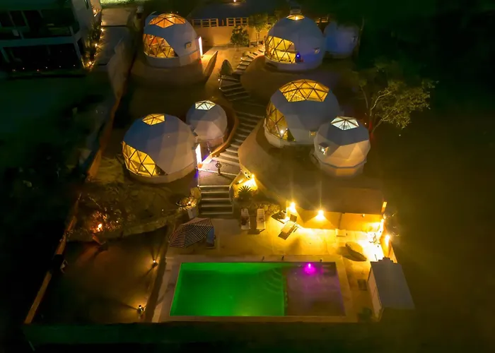 Los Domecitos - Geodesic Dome Retreat