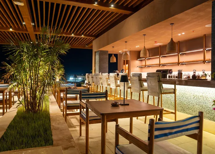 Jaz Viva Villagio, Almaza Bay
