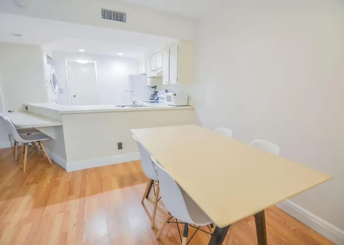 Beautiful 1St Floor Beach Jupiter Condo On Canal