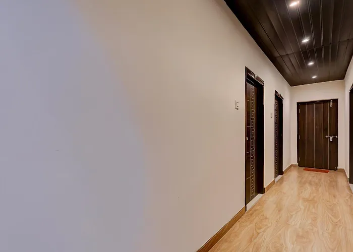Super Hotel O It Hub Khammam