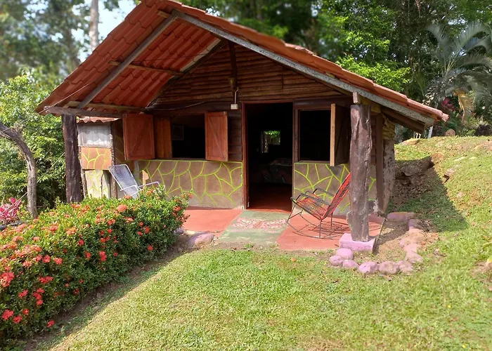 Cabanitas Rio Celeste
