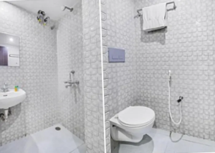 Fabhotels Merova