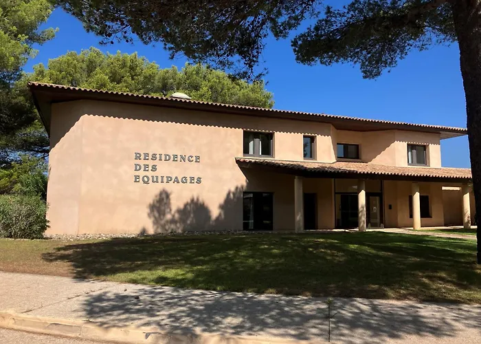 Residence Des Equipages