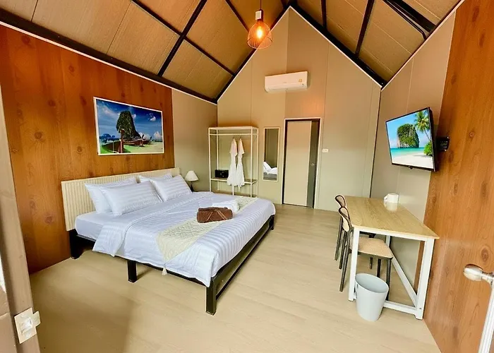 Homara Pool Resort Phuket