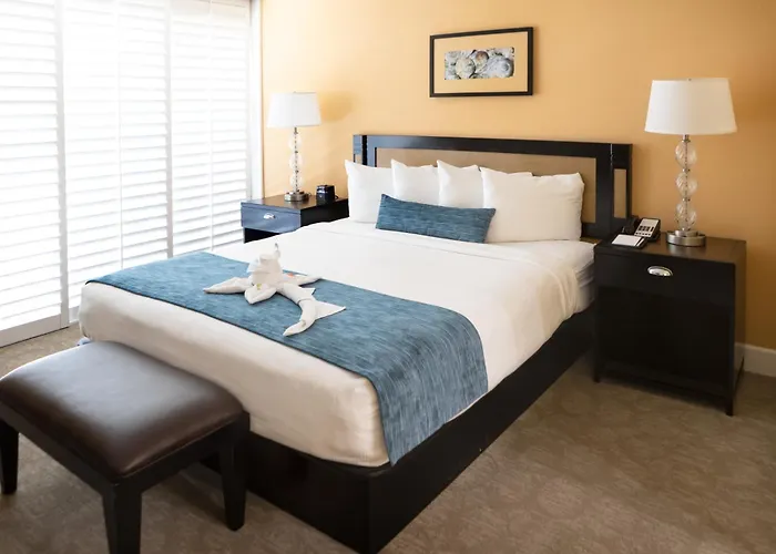 Carlsbad Inn Beach Resort