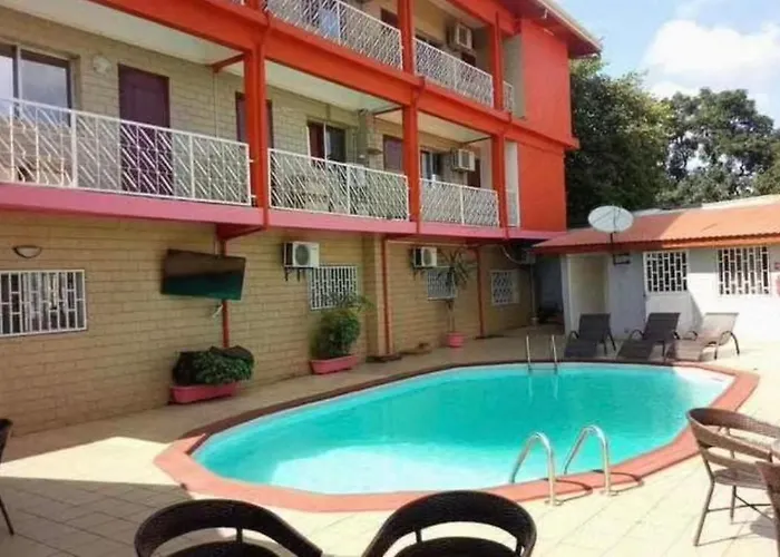 Zambezi Hotel