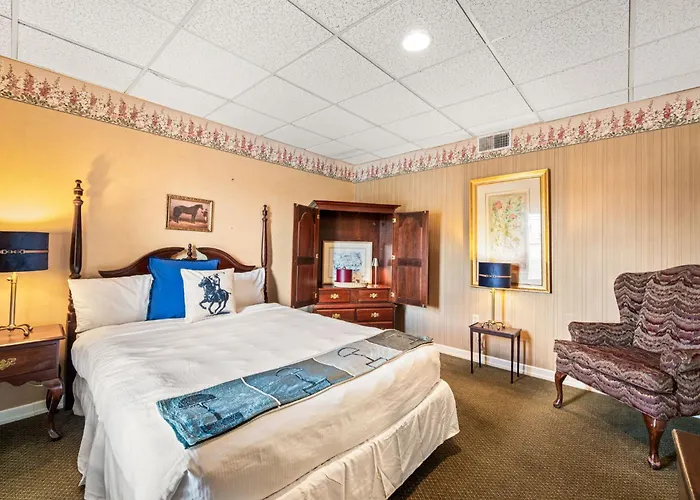 Waynebrook Inn