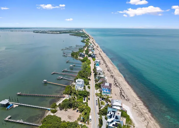 Mermaid Cove - Beach-To-River Retreat With Pool, Private Dock, Boat Lift