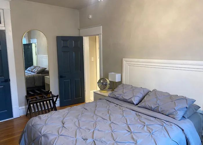 Highland Park 1 - Budget Stay- Near Downtown