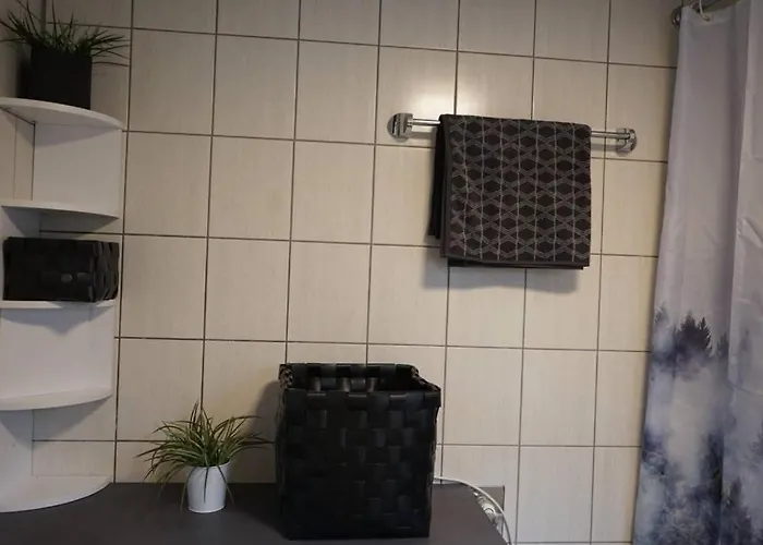 Ruhig 50 qm Apartment eigener Parkplatz Hasel, Lörrach, Basel