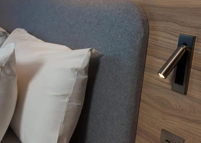 Holiday Inn Express Glasgow Airport By Ihg