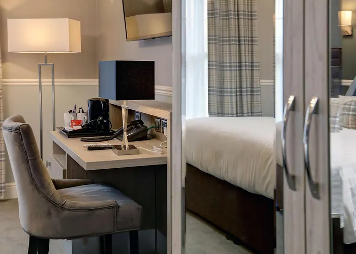 Best Western Plus Kenwick Park Hotel