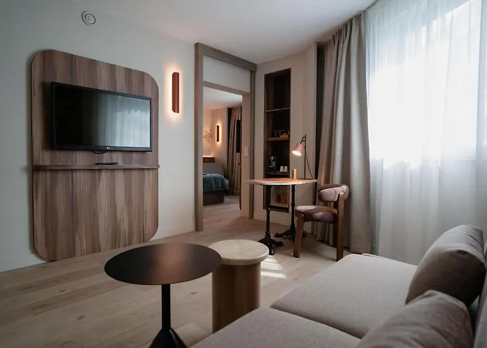 Mercure Paris Val De Fontenay