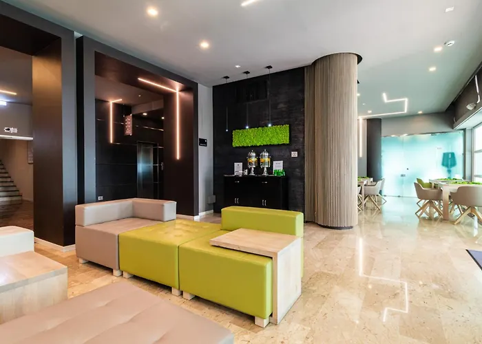 International Beach Hotel