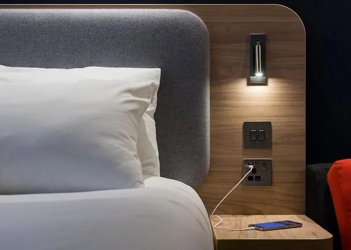 Holiday Inn Express Portsmouth - North By Ihg