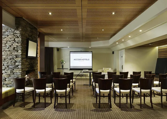 Novotel Queenstown Lakeside