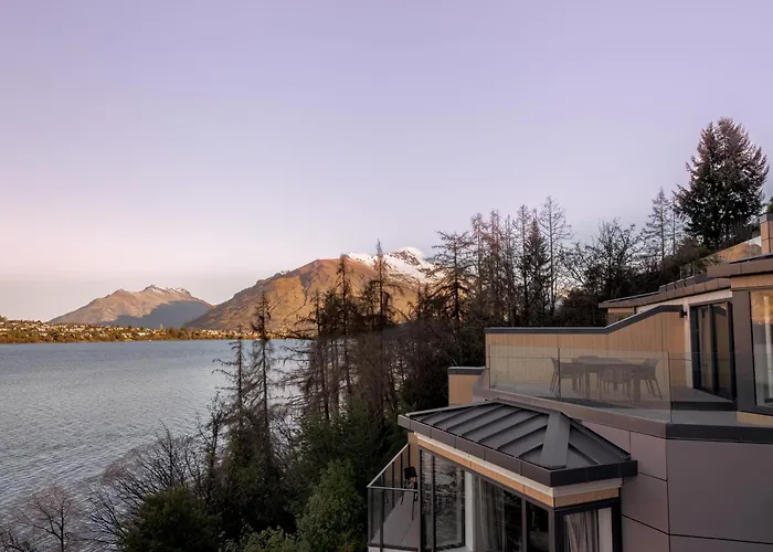 Avani Queenstown Hotel