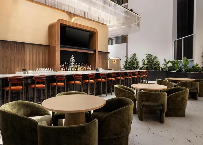 Embassy Suites By Hilton Cincinnati Northeast - Blue Ash
