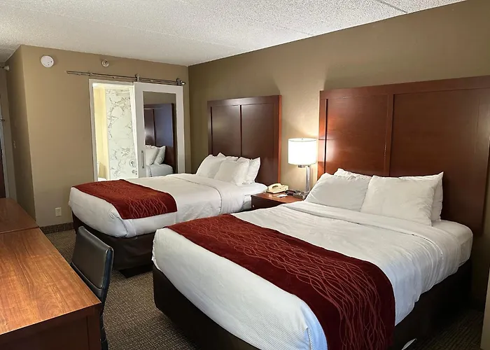 Holiday Inn Express & Suites Eden Prairie - Minneapolis By Ihg