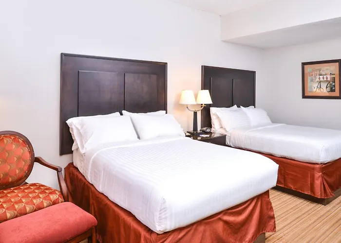 Holiday Inn Express Winston-Salem Medical Ctr Area