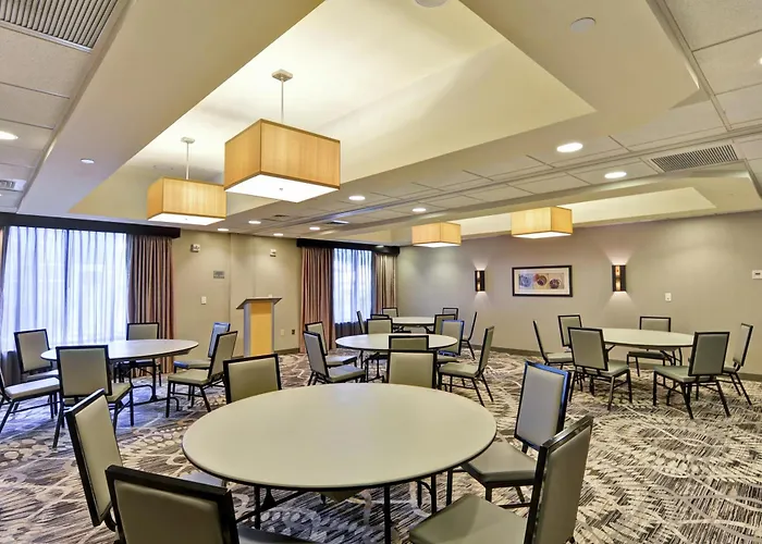 Doubletree By Hilton Hotel Baton Rouge