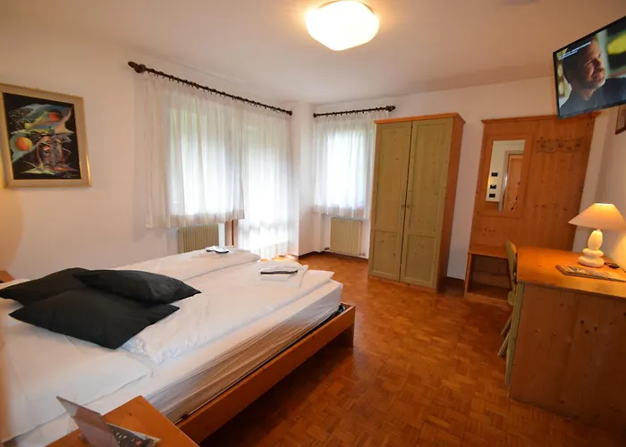 Albergo Miravalle-Tre Cime Views