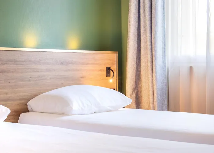 Brit Hotel Cahors Centre - Le Valentre