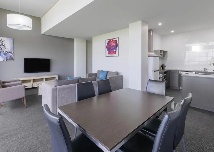 Mantra Melbourne Melton