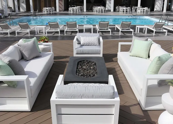 Ala Moana Honolulu By Mantra