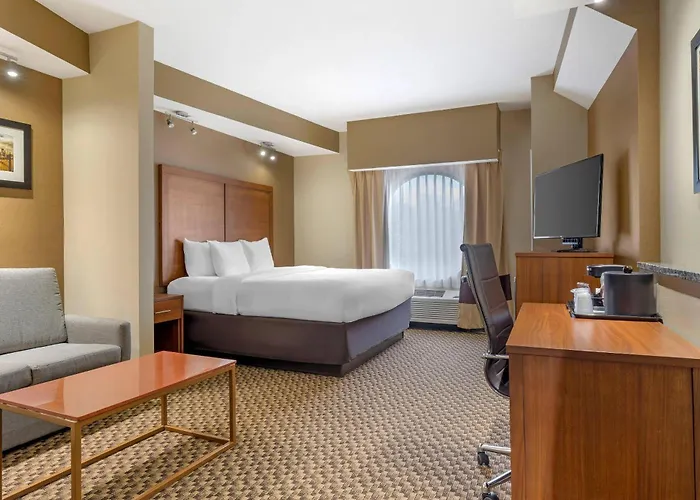 Comfort Suites Monroeville - Pittsburgh East