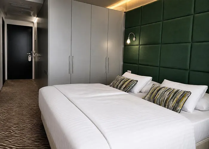 Sono Hotel