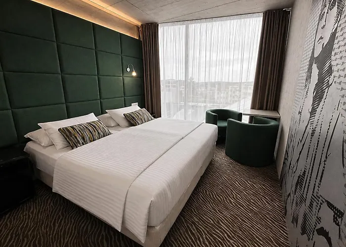 Sono Hotel