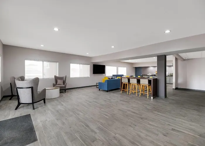 Quality Inn & Suites Artesia