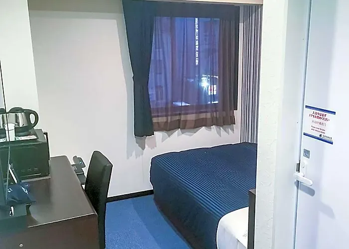 Hotel Livemax Yokkaichi-Ekimae