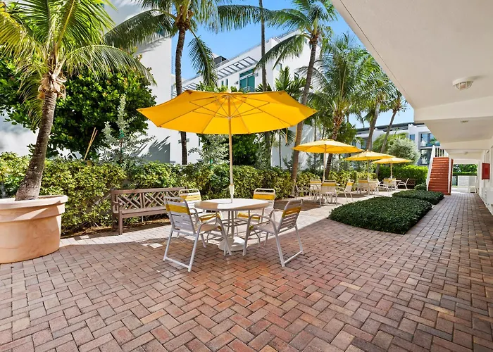 Surf Side Resort