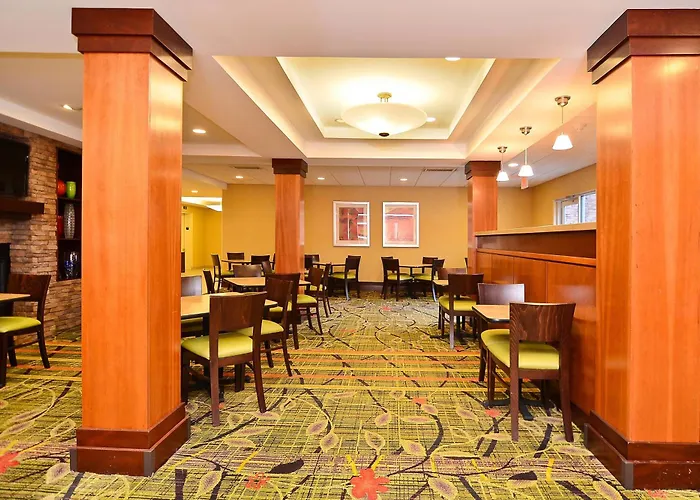 Fairfield Inn & Suites Cherokee